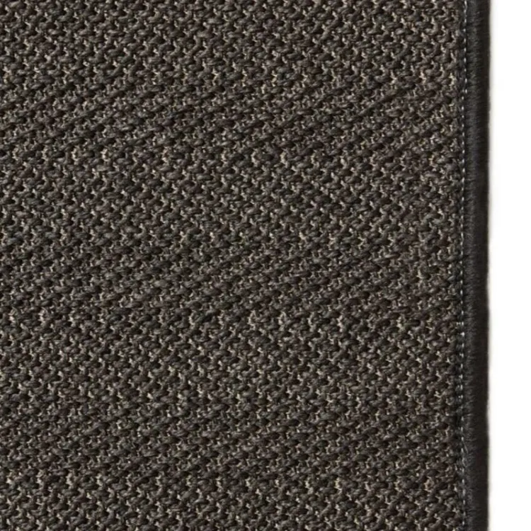 NATURAL-LOOK WEAVE BLACK RUG