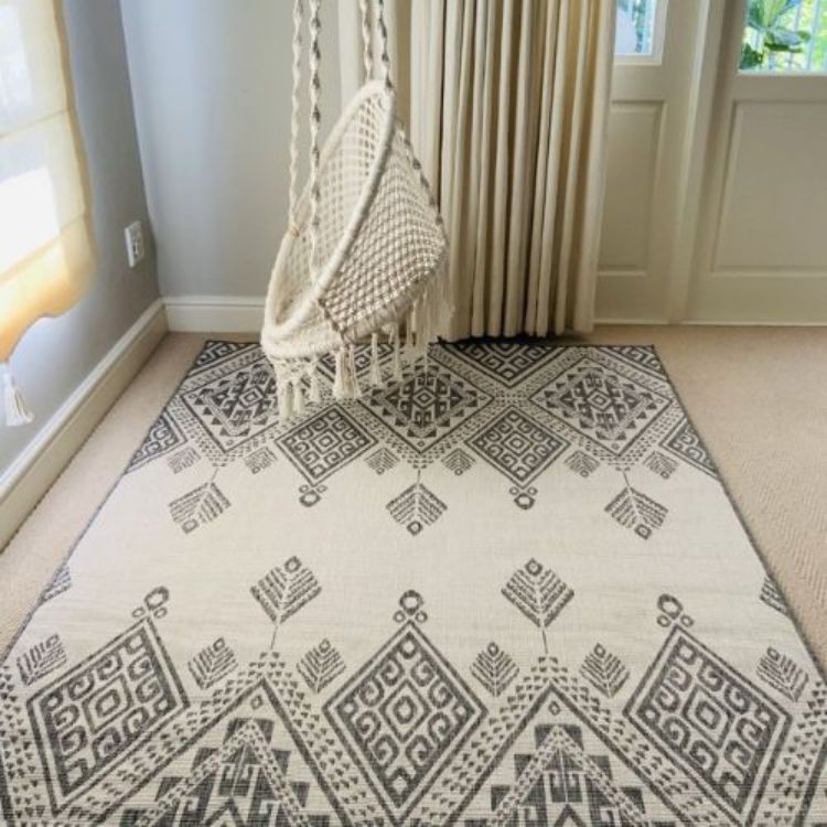 Picture of DREAM CATCHER SILVER RUG 